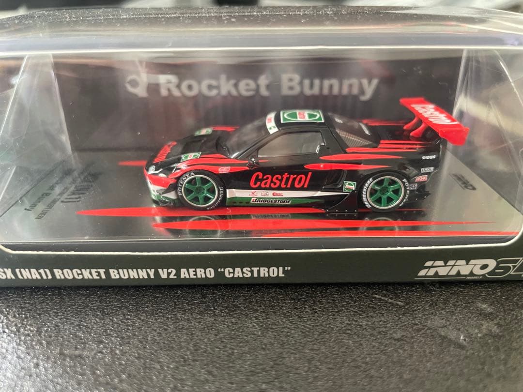 INNO64 1/64 NSX NA1 ロケットバニーV2 Castrol 無限