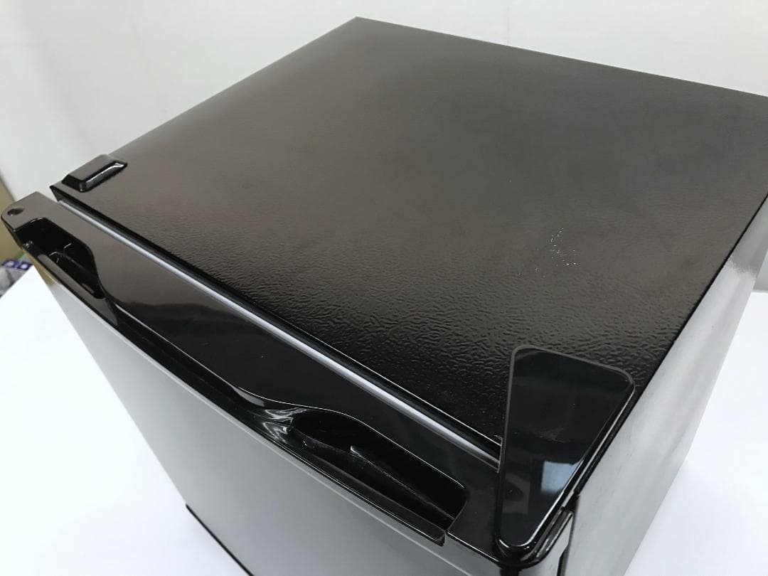 東京引取歓迎 MAXZEN 32L 冷凍庫 JF032ML01 2020年製の通販はau PAY