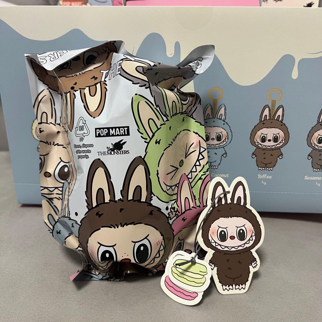 ラブブ　マカロン　シークレット