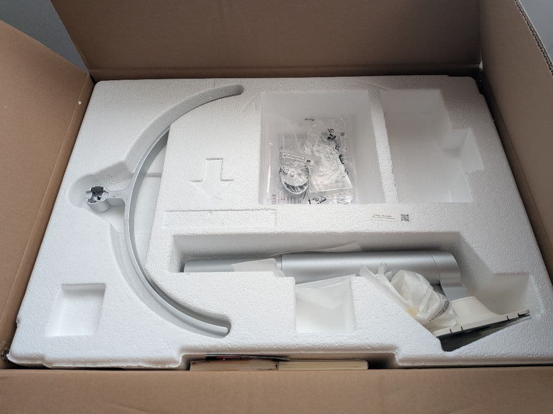 美品】LG 27UK850 4K UHDモニター 27インチ（箱・付属品完備）