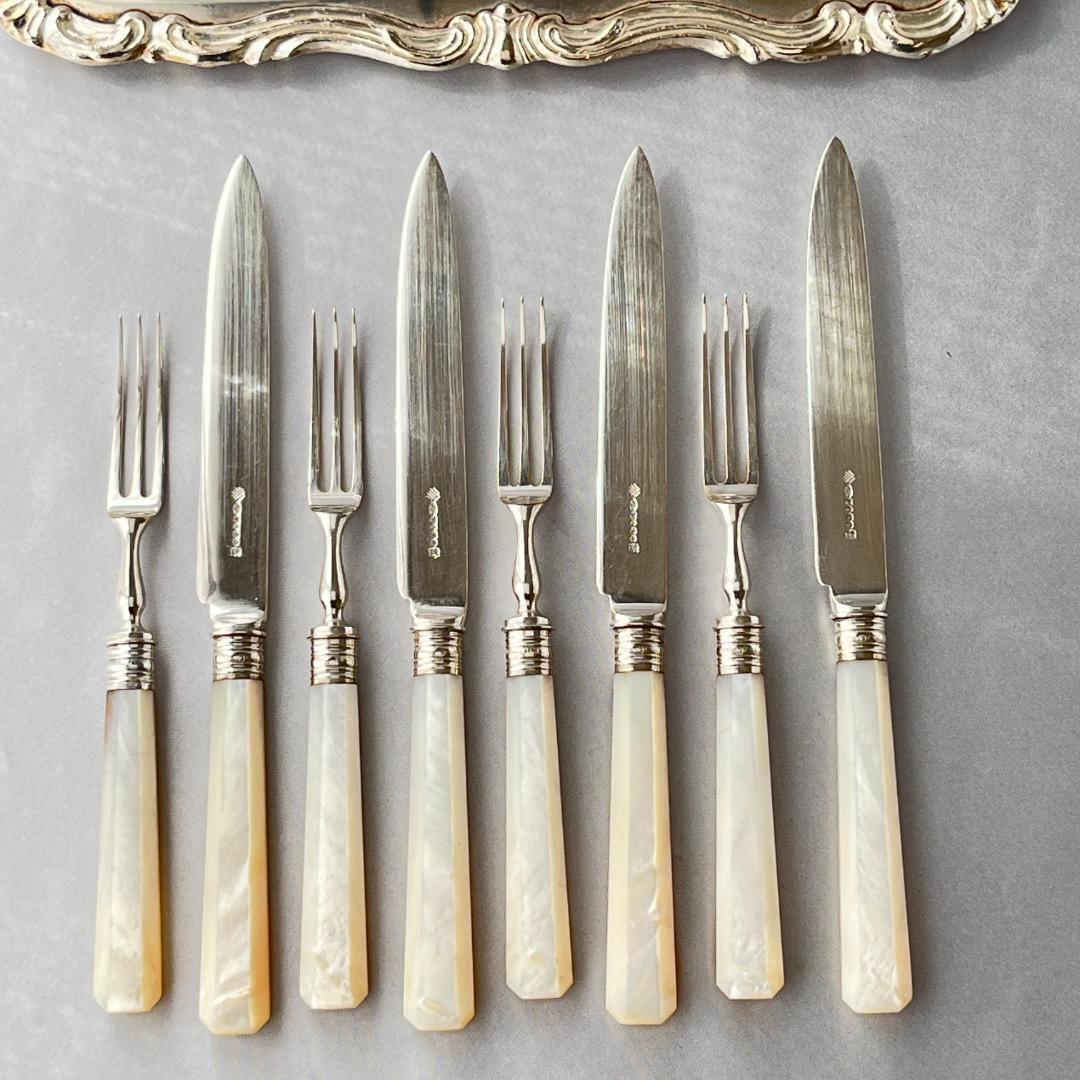 【William Yates 】【純銀継手 / 白蝶貝】アールデコ パストリー