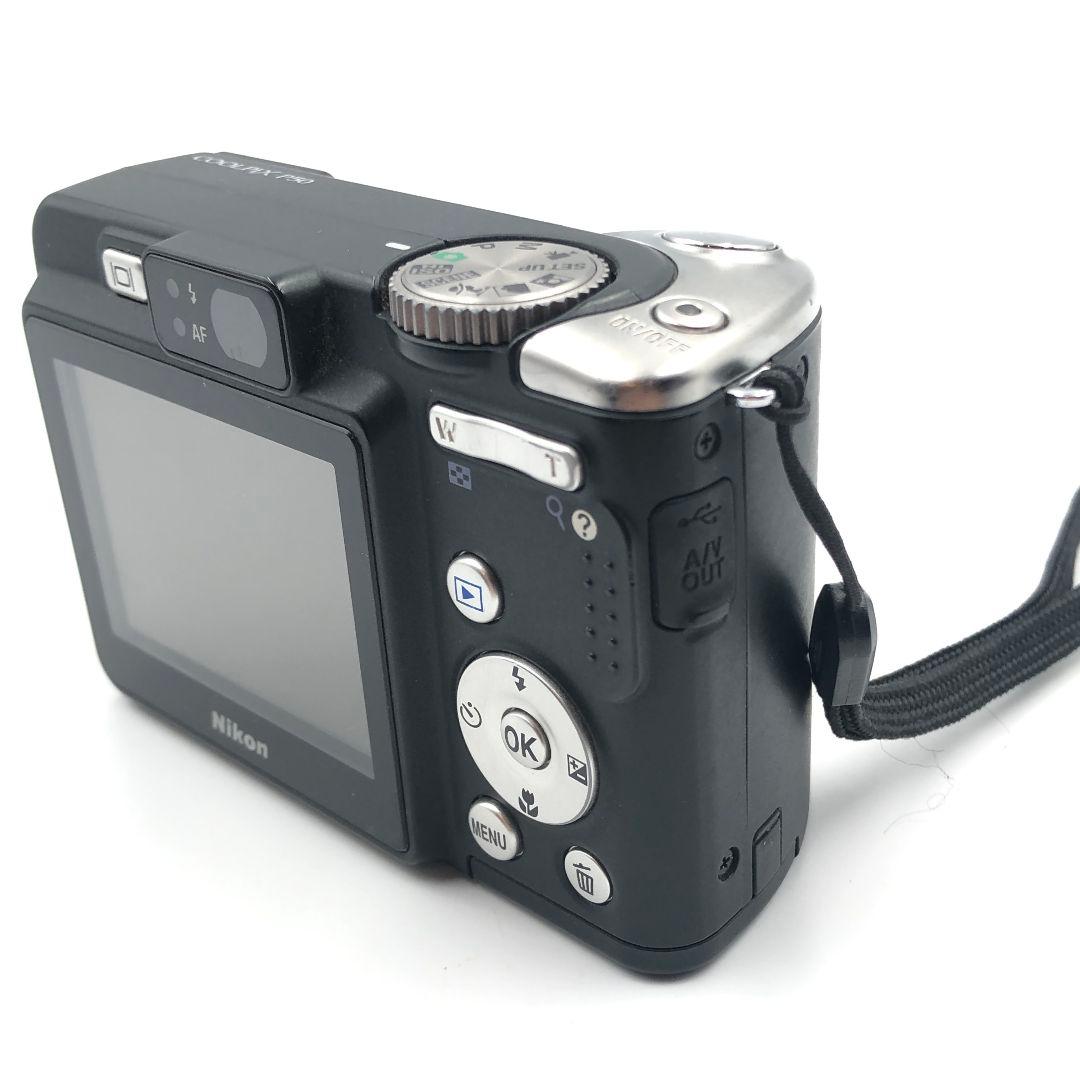 Nikon COOLPIX P50 箱付き 動作確認済み 単三電池