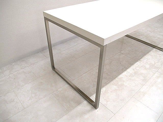 ボーコンセプト　ダイニングテーブル　Ｗ160ｃｍ　　　4人用ダイニングテーブル