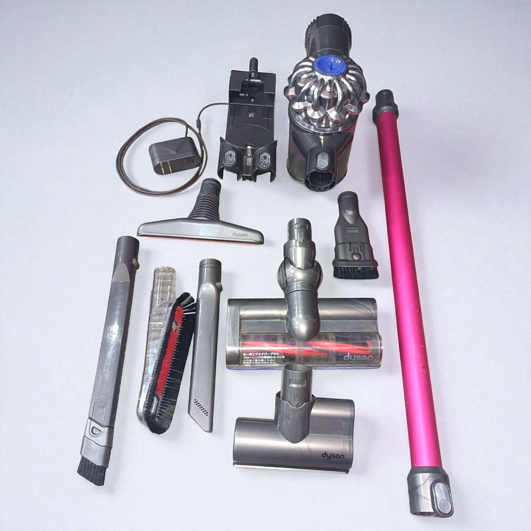 八5922【dyson】ダイソンコードレスクリーナー　DC62 10点セット v8 正規品 掃除機 ダイソン ノズル特別セット コードレス掃除機 V8
