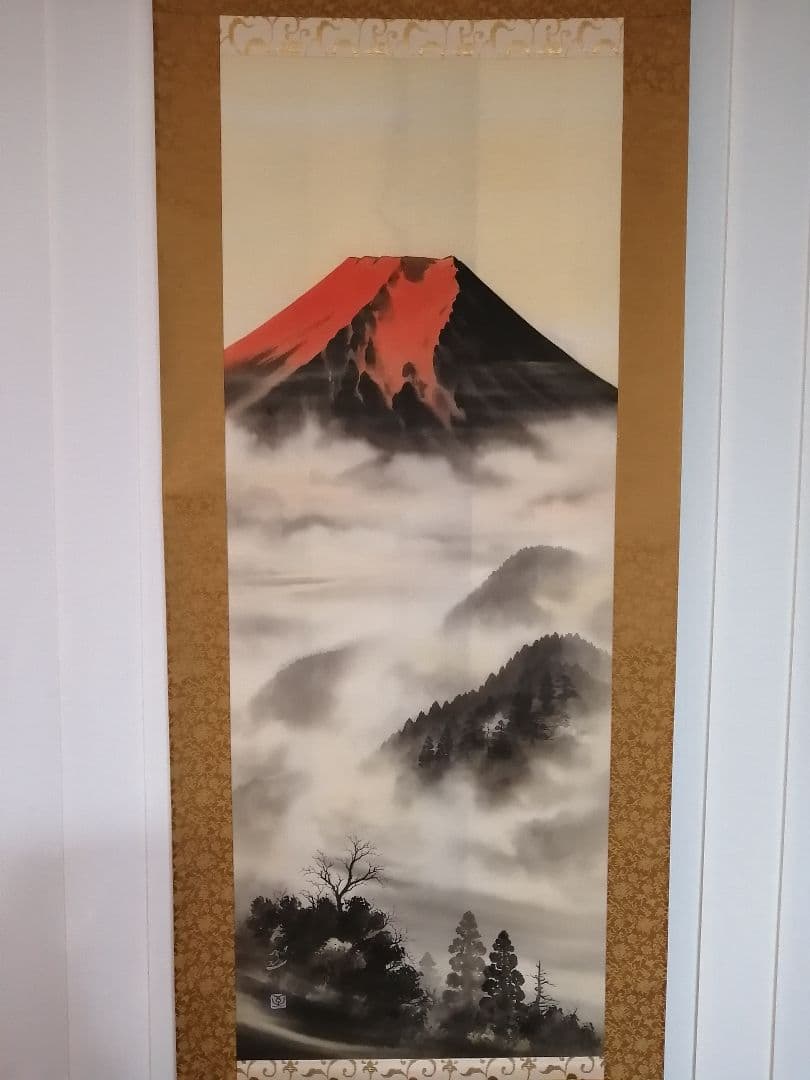加瀬至 赤富士図 掛軸 人気 加瀬至 赤富士 肉筆 共箱 日本画