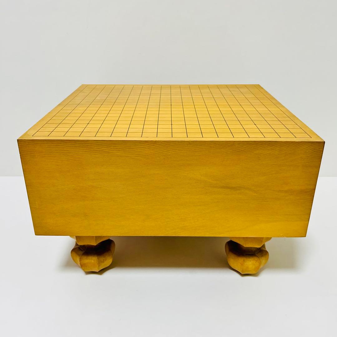 【送料無料】国産 高級 囲碁盤 約6寸 本榧 天地柾目 ヘソ 脚付き