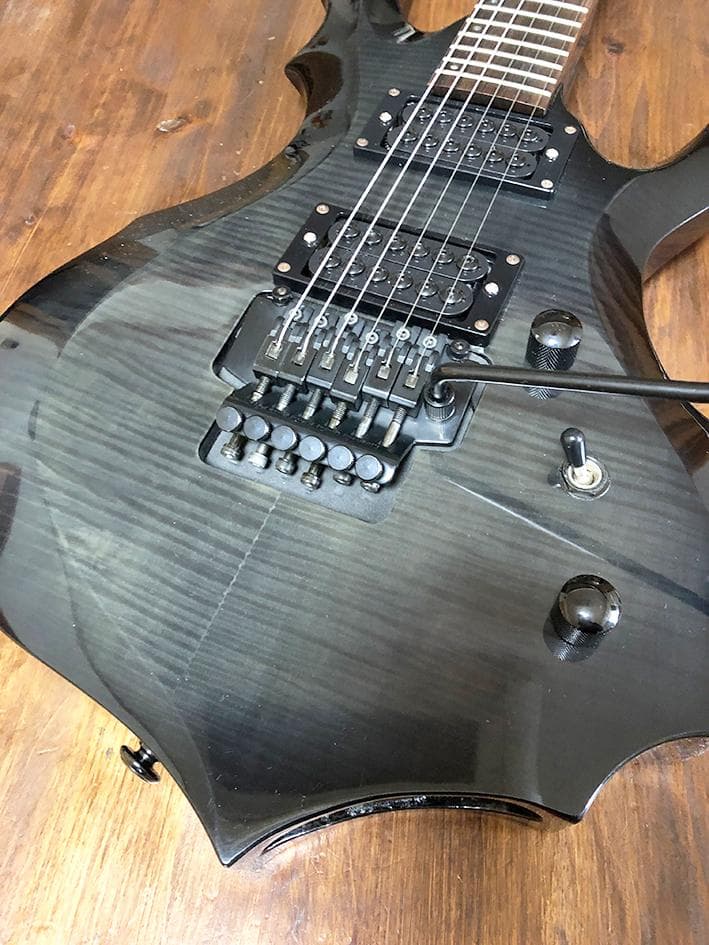 GrassRoots グラスルーツ フォレストギター ブラック系 木目