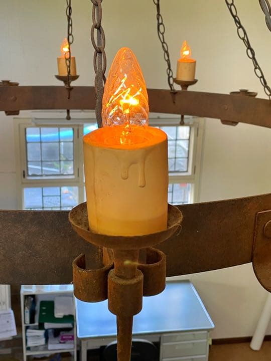 直径116cm アンティークのシャンデリアイギリス製特大サイズアイアン