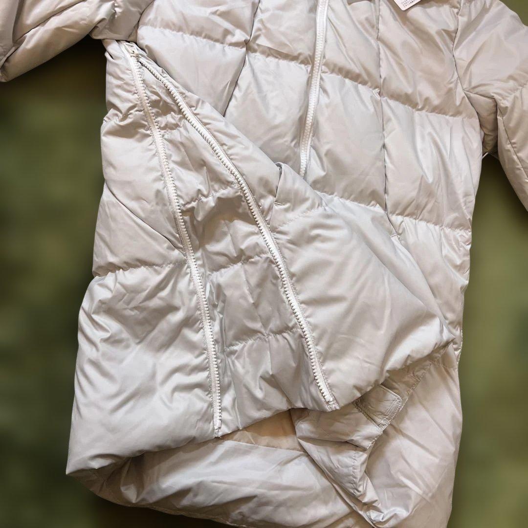 新品Ｌサイズ　フィラゴルフレディース撥水加工フード付き高級ダウンジャケット