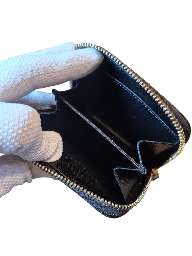 ＰＲＡＤＡ　プラダ　ラウンドファスナー　財布　ケース　小銭入れ