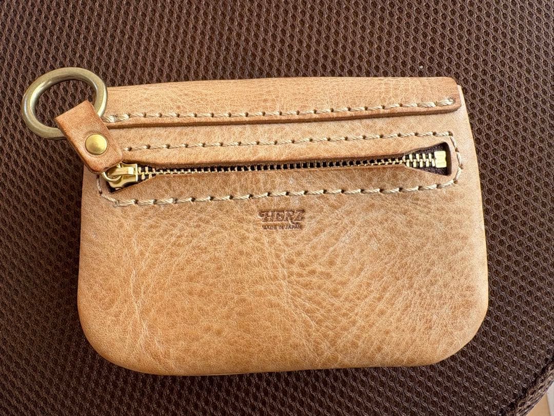 HERZ 普段使いのトラベルウォレット・二つ折り財布(NSA-269)アラスカ