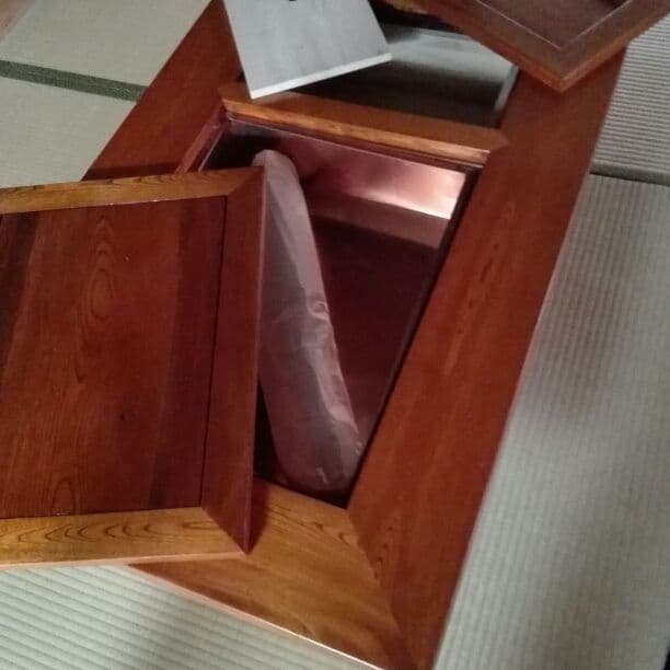 販売済み 火鉢 値下げしました。 値下げしました。古風な火鉢台