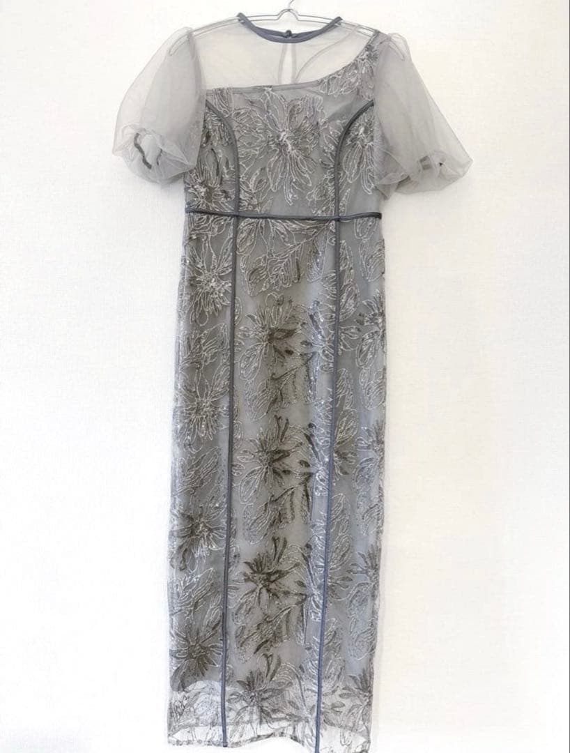 【新品】Lejaアシンメトリー ワンピースドレス 結婚式 パーティー タグ付