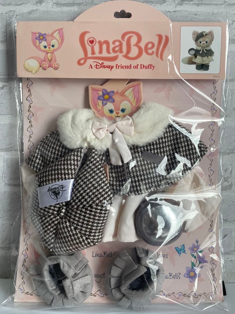 正規品・新品・未使用】 リーナベル 探偵服 香港ディズニー - メルカリ