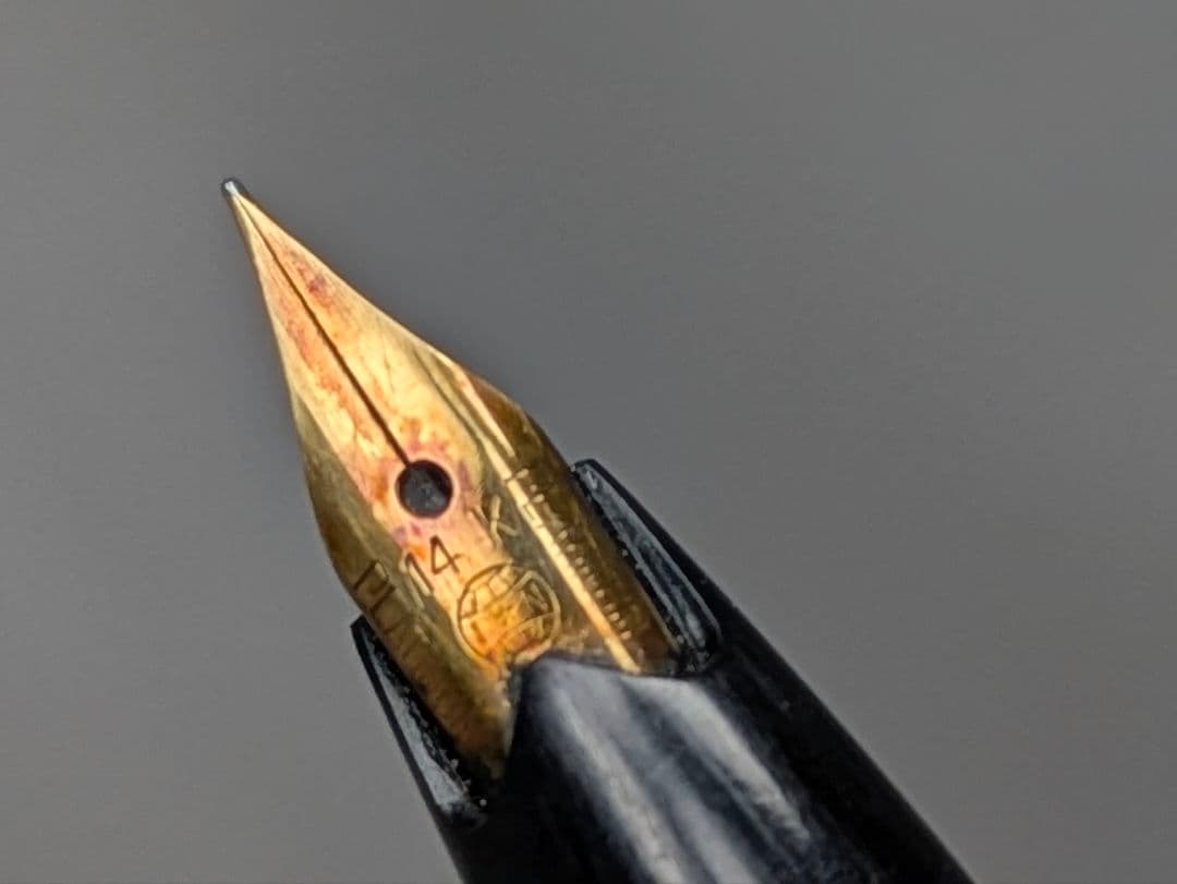 現状品ジャンク品 プラチナ 14K 14金 万年筆 デスクペン 分割式 黒