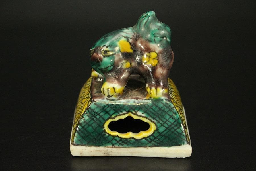 九谷焼 香炉 双耳 獅子蓋 木箱付(メ1491)