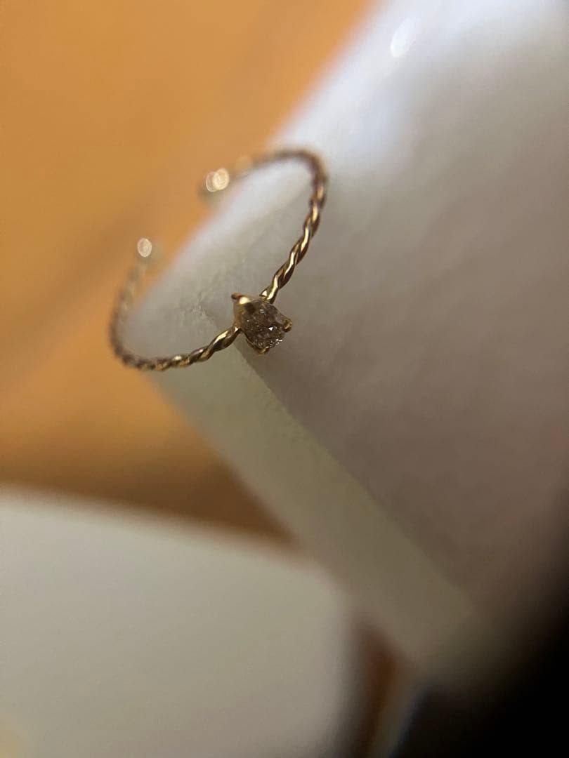 ペアシェイプ　ダイヤモンド　リング