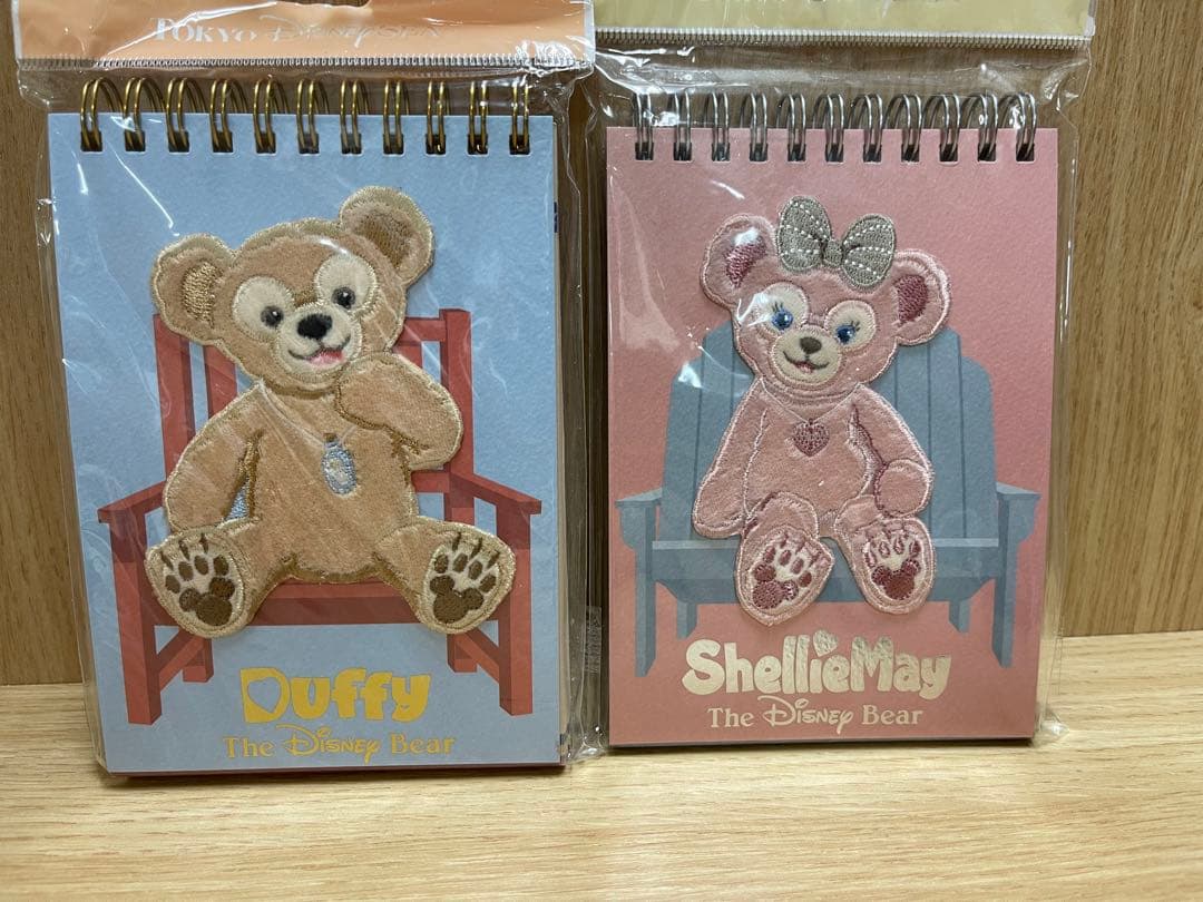 新品【大変希少】ダッフィ シェリーメイ クリアファイル メモ