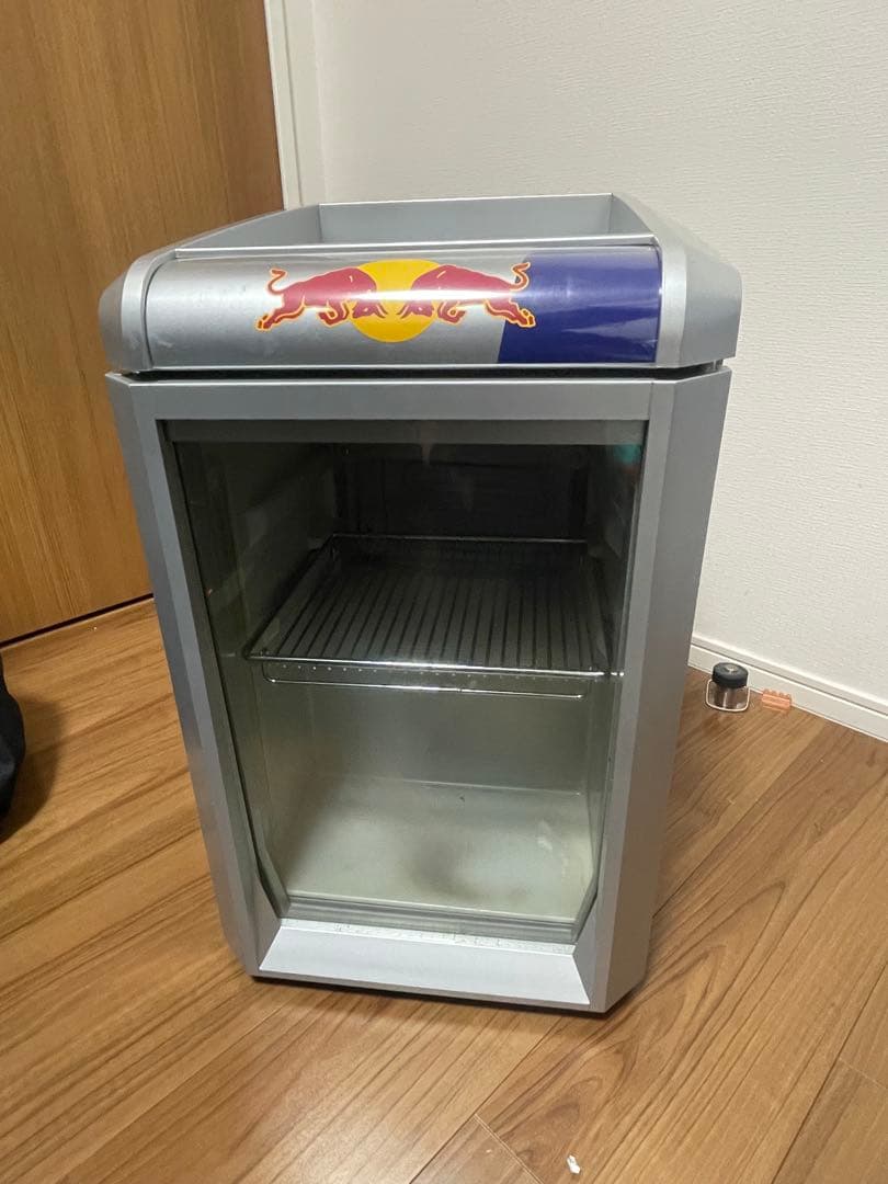 Red Bull 冷蔵庫 コンパクト ガラス扉 非売品 説明書付 - メルカリ