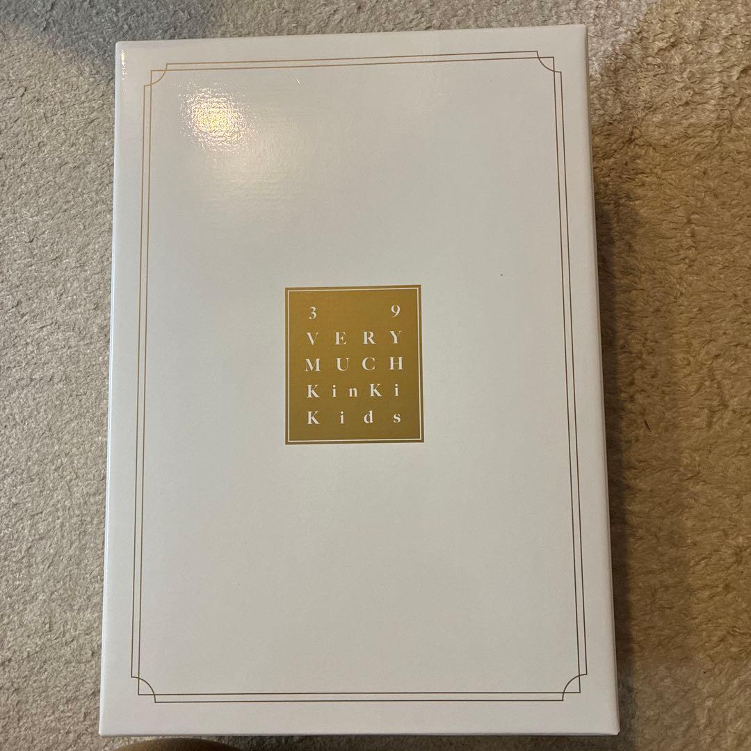 KinKi Kids 39 Very much ファミクラストア限定販売品 - メルカリ