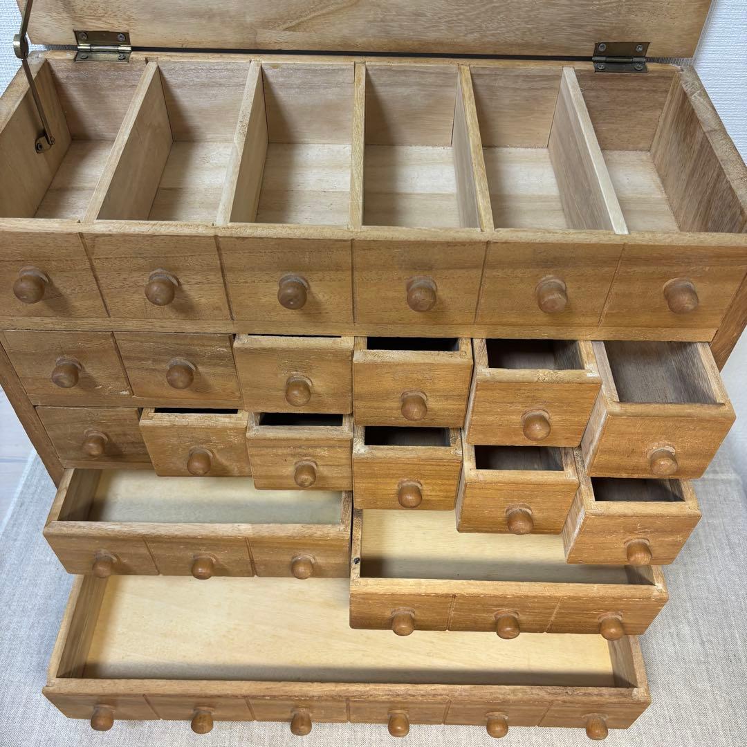 s*a様 整理木箱 引き出し 古家具 木製 マス目 小引き出し