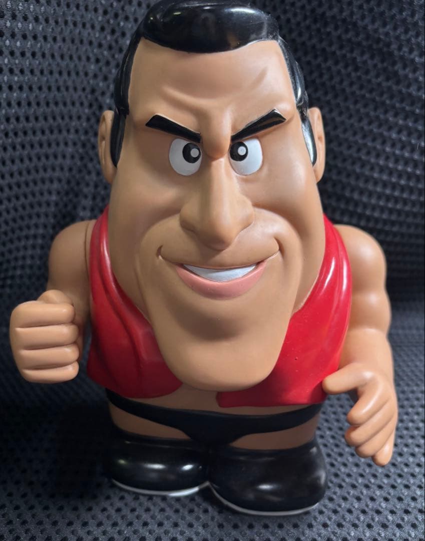 燃える闘魂　アントニオ猪木　道　貯金箱　灰皿　カード　他（おまけ付き）