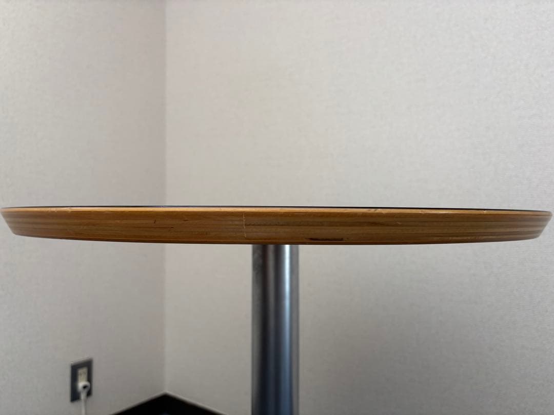 ラウンドテーブル/丸テーブル　直径60cm ミッドセンチュリー/韓国インテリア