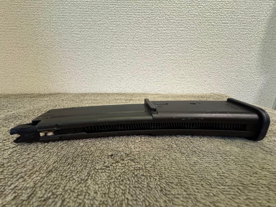 東京マルイ MP7A1 ガスブローバック 純正品 日本製 中古品 動作訳あり