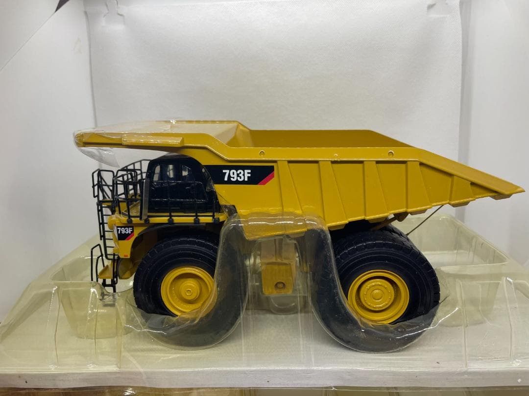 ミニカー 602-005 1/50 CAT 793F MINING TRUCK 55273