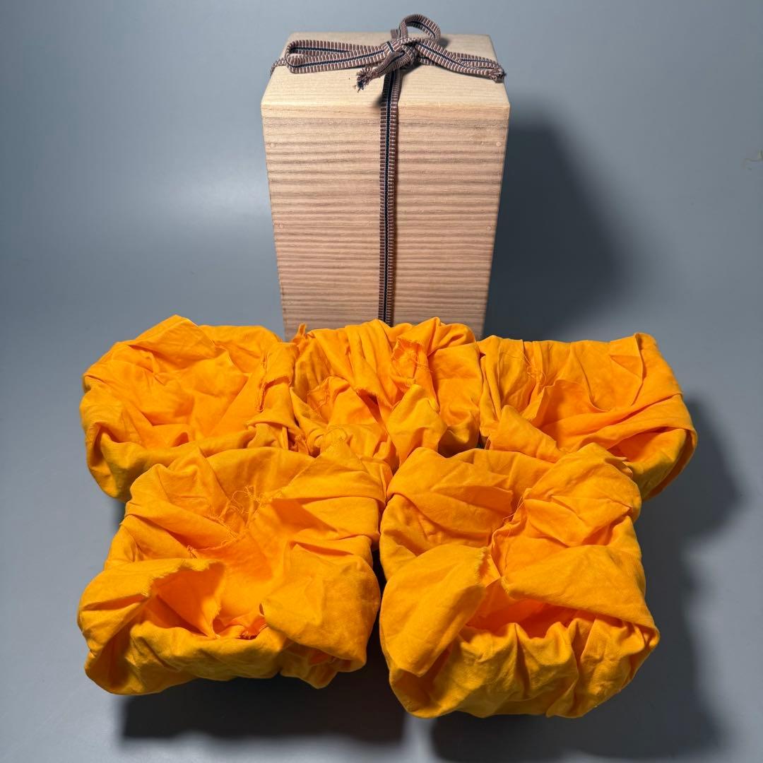 江戸中期〜後期　古伊万里　藍九谷花鳥図菊花形向付　五点　最上手　特注桐箱　共布