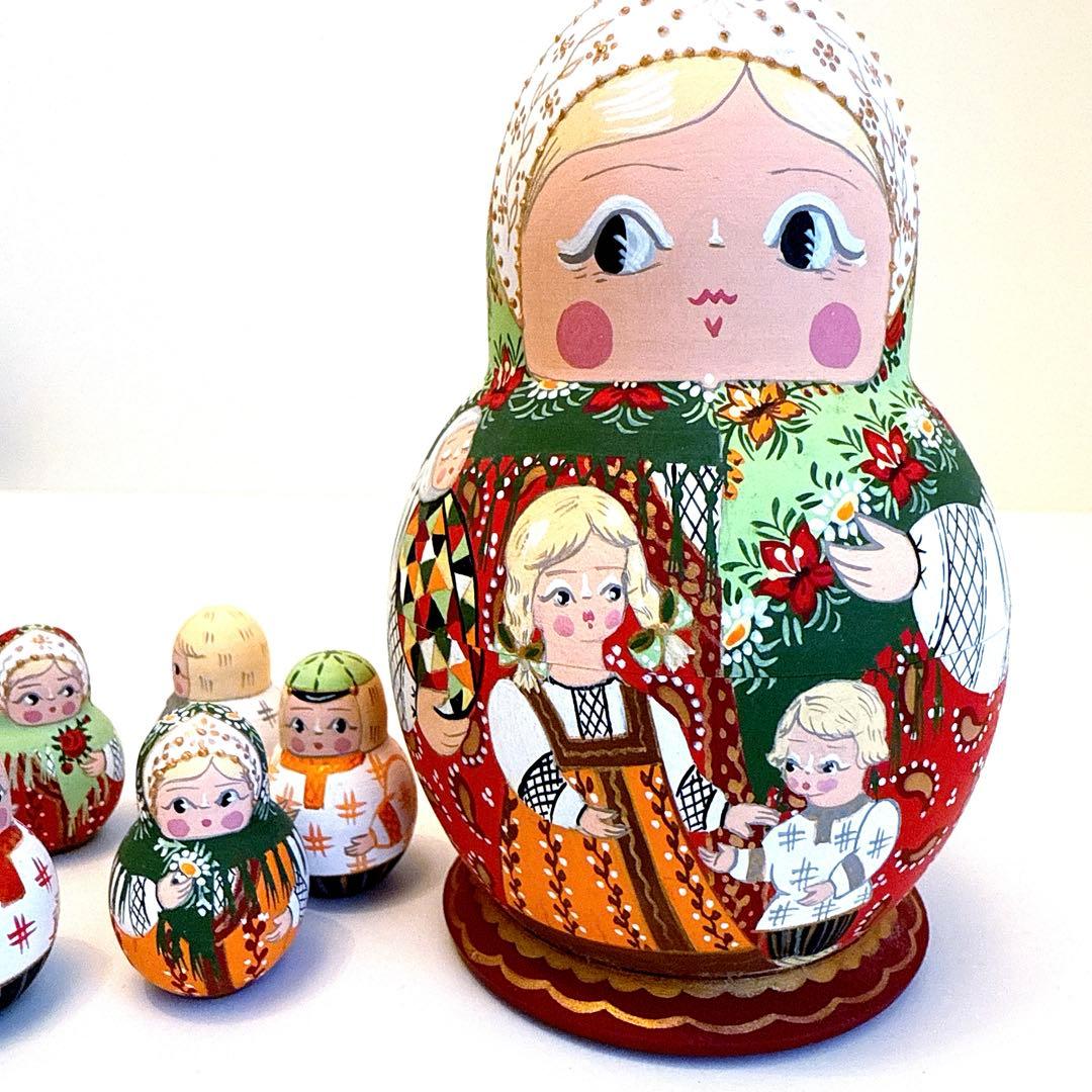 オリガ・ミッチナ作 ダルマ型 マトリョーシカ 6ピース 3人の子供