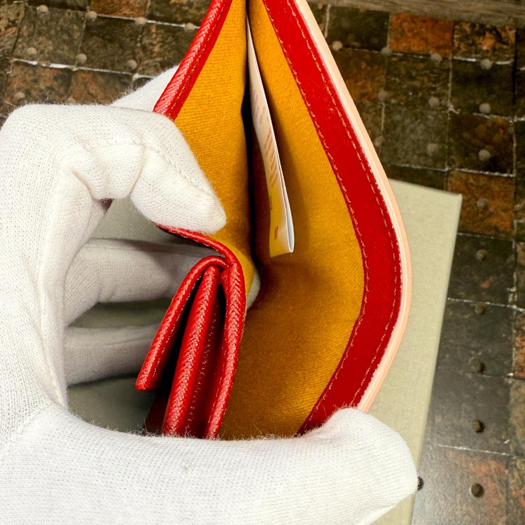 極美品】◇MARNI◇マルニ 二つ折り財布 バイフォールド ウォレット