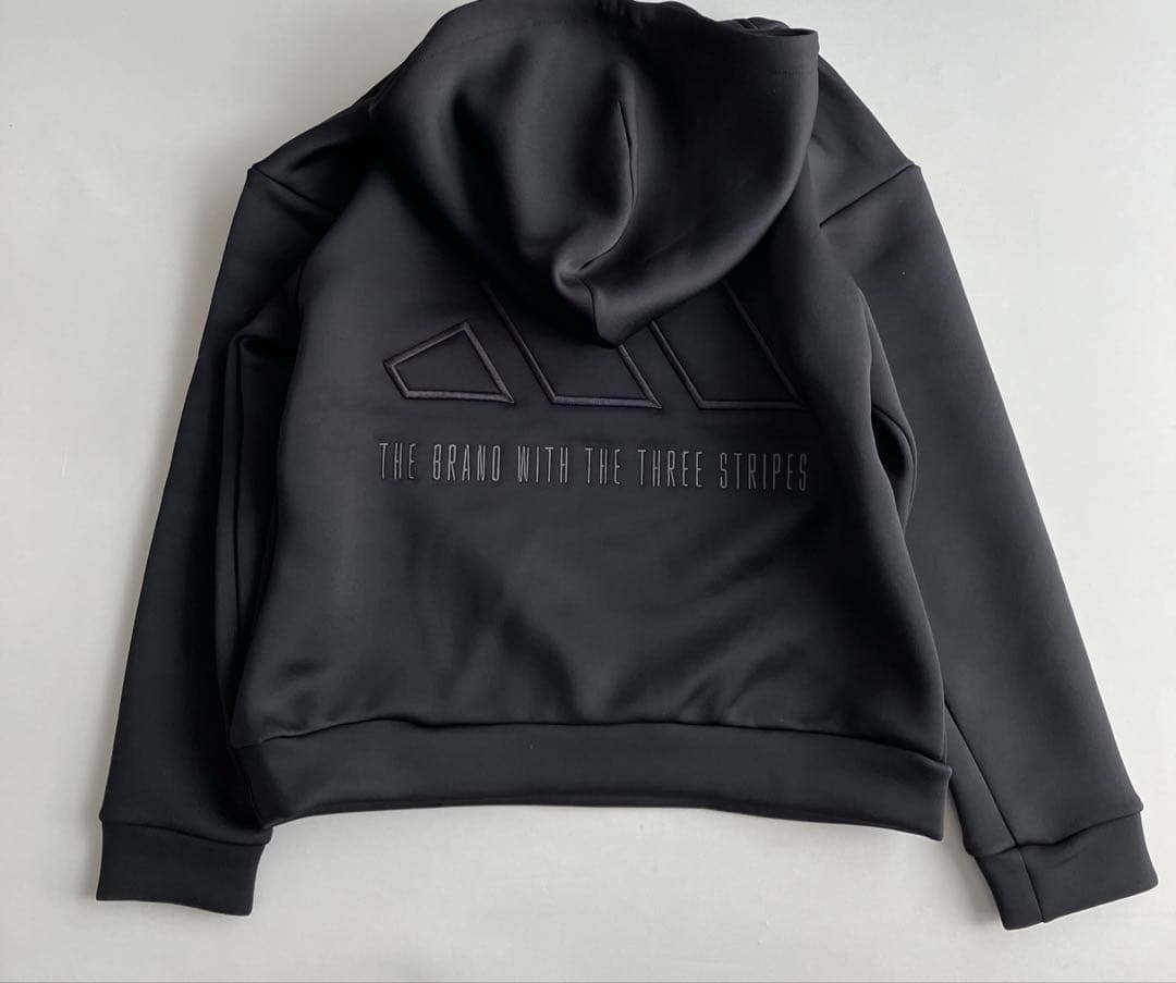 新品⛳️アディダスゴルフビッグロゴダンボールニット&プリーツスカート　L