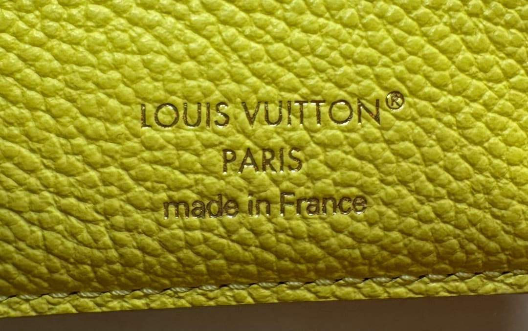LOUIS VUITTON ポルトフォイユ クレア