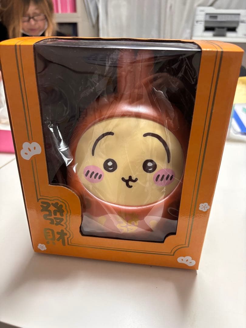 ちいかわ 台湾限定 うさぎ達磨貯金箱 飴箱 だるま 飴あり - メルカリ