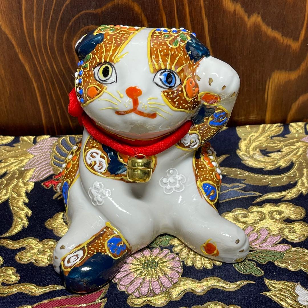 【願いが叶う】【病除け 厄除け】招き猫 赤盛り スコティッシュ 左手 オッドアイ 願いが叶う】【病除け 厄除け】招き猫 赤盛り スコティッシュ 左手
