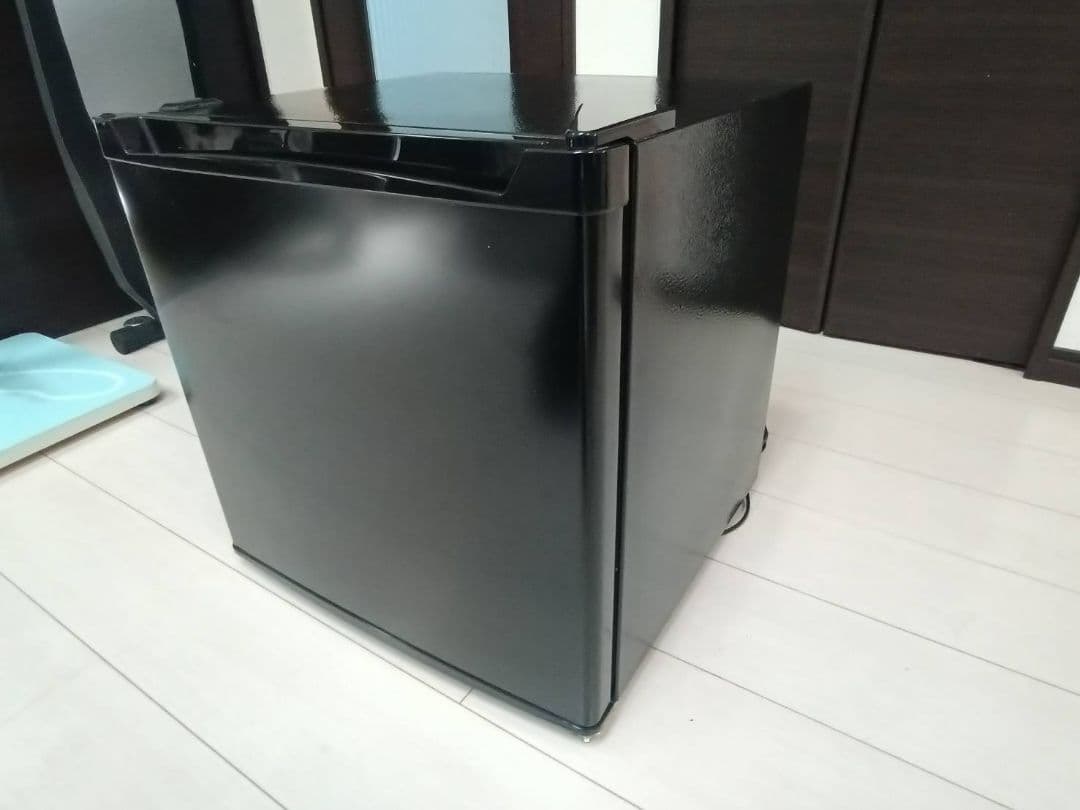 2020年製 冷凍庫 ストッカー 32L