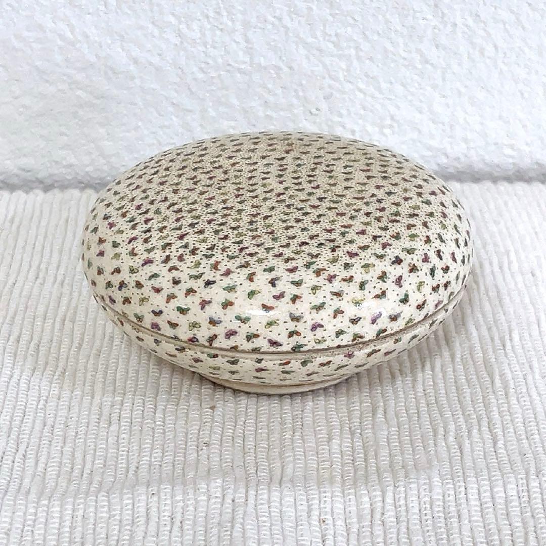 薩摩焼 白薩摩 香合 百蝶絵丸形 骨董 アンティーク 茶道具 インテリア