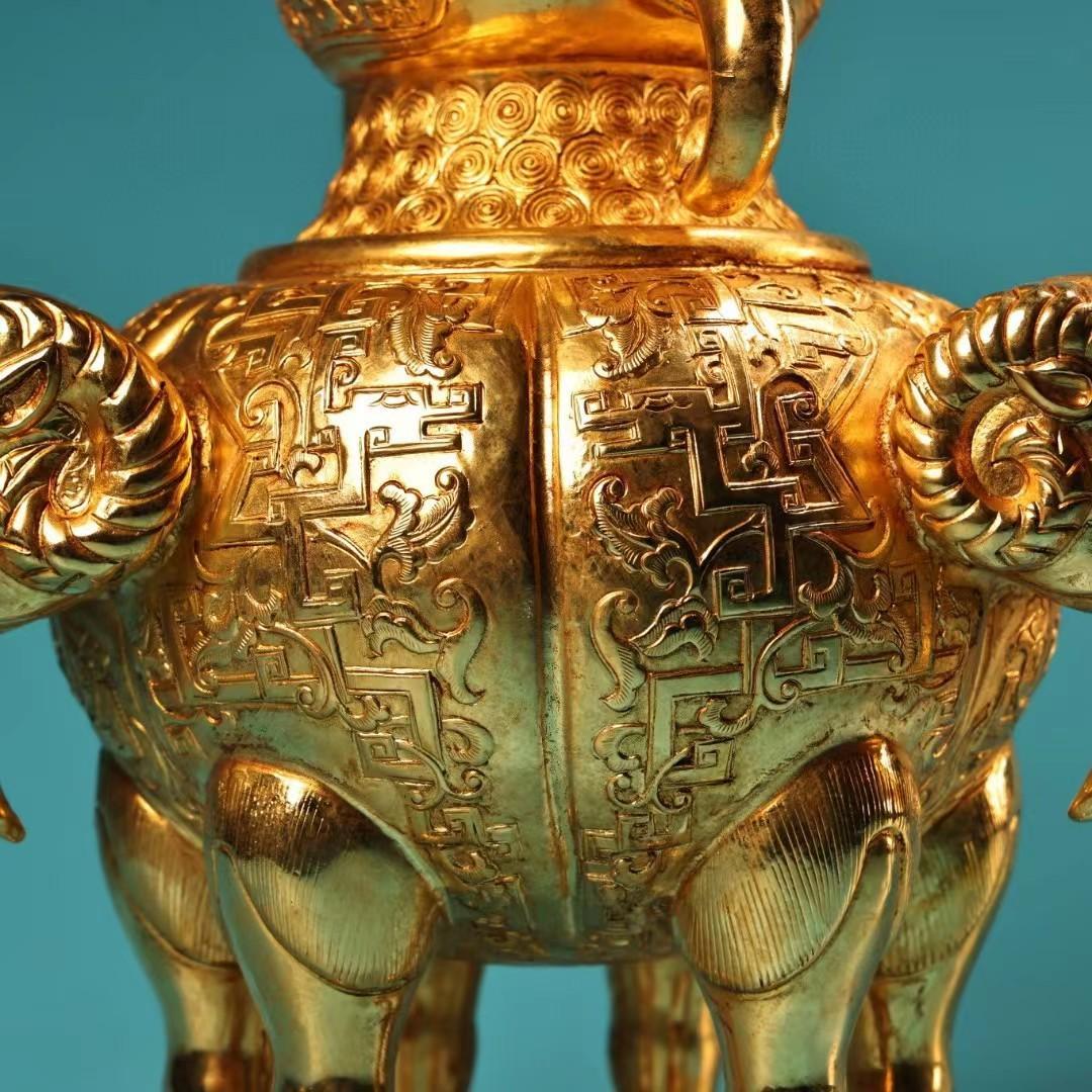 中国古美術・旧蔵鎏金三羊花瓶・純銅细密彫・純手作り・高