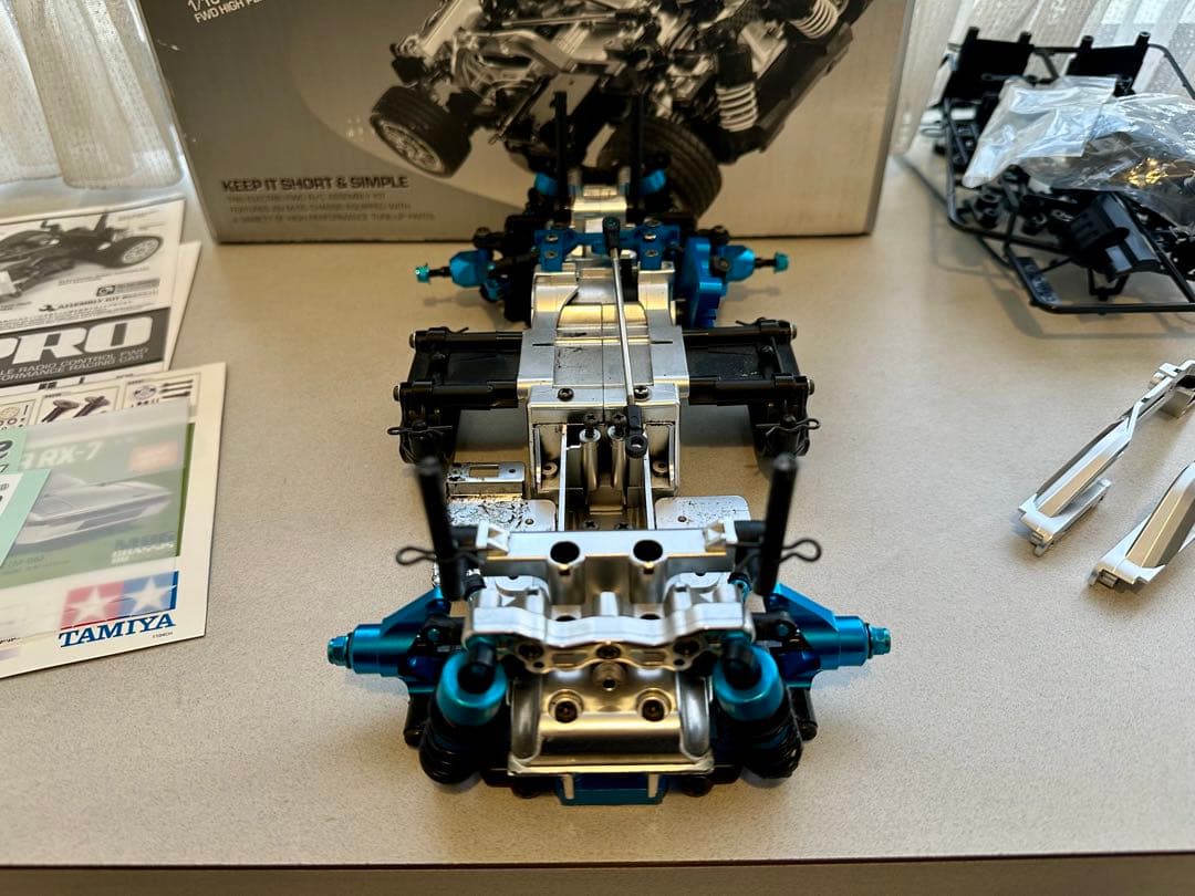 タミヤ　M05 S SPEC 1/10シャーシキット　オプション多数装置！