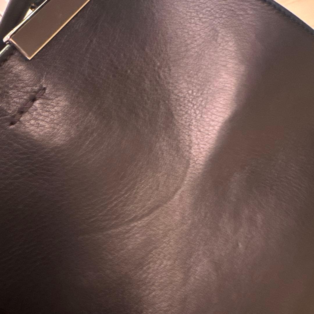 FENDI黒のレザートートバッグ