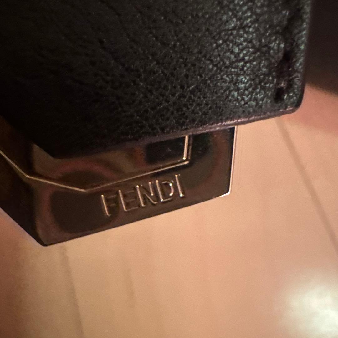 FENDI黒のレザートートバッグ