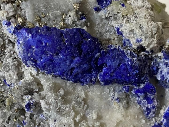 ラピスラズリ　結晶　1.53kg