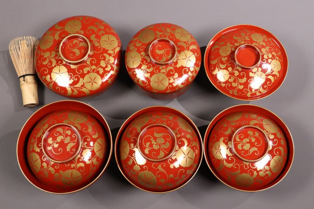 CL83 時代 花唐草金蒔絵 朱塗御膳セット 木製漆器 各種椀 引盃 高月
