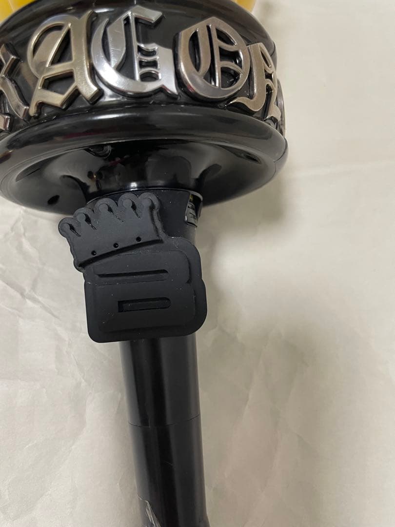 G-DRAGONライトリング.ペンライトver4.10th.金テープ+おまけ - メルカリ