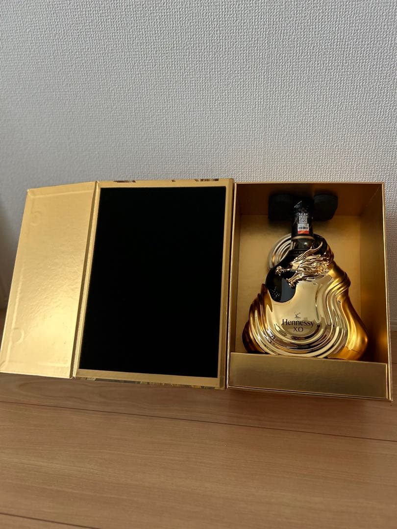 Hennessy XO ゴールドドラゴンボトル ショップ Hennessy XO ゴールド