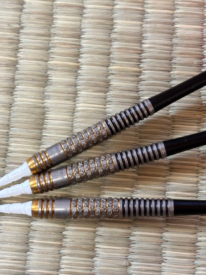 TRINIDAD Ricardo α‬ 浅田斉吾モデル ダーツ 22g 90mm