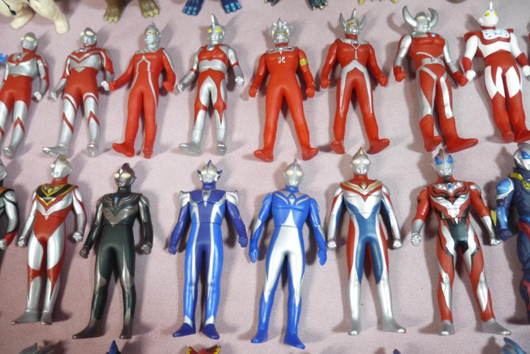 ウルトラヒーローシリーズ500　ウルトラ怪獣シリーズ500　ソフビ　69体