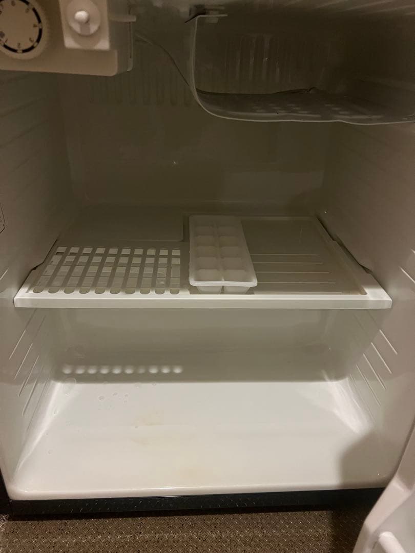 DAEWOO DRF-45AD ブラック 小型冷蔵庫 - メルカリ