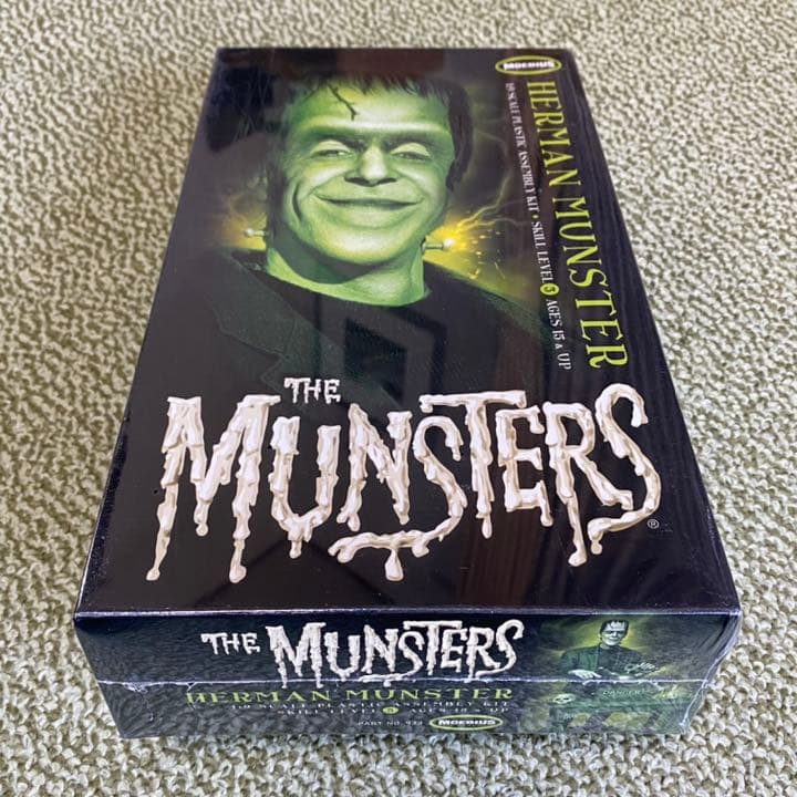 メビウス ハーマン マンスター / メビウス グランパ マンスター (2セット)